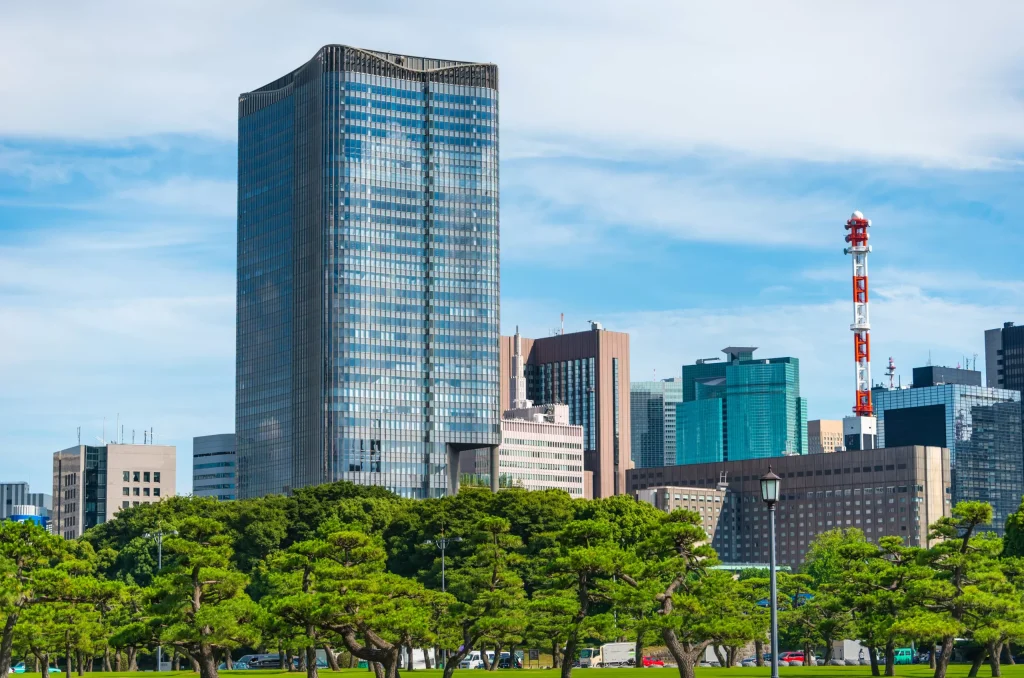 三井不動產 公司在東京車站前建設的 新地標 東京中城 八重洲