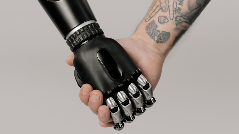 AI 崛起的代價與契機： 就業震盪 、 廣告轉折 、 能源挑戰